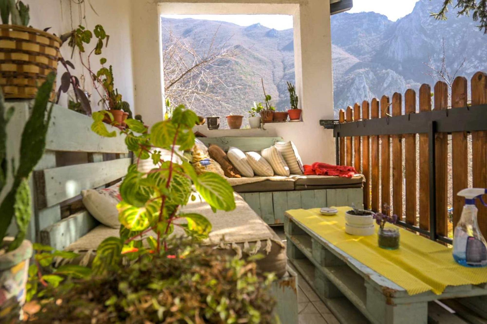 Canyon Matka - Unique Place For Stay Skopie Exterior foto